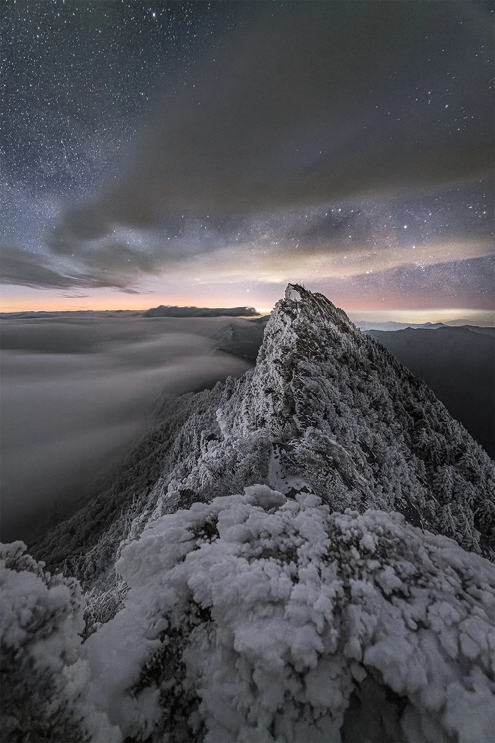 @heroes_901_landscape 星と氷の頂（西条市）